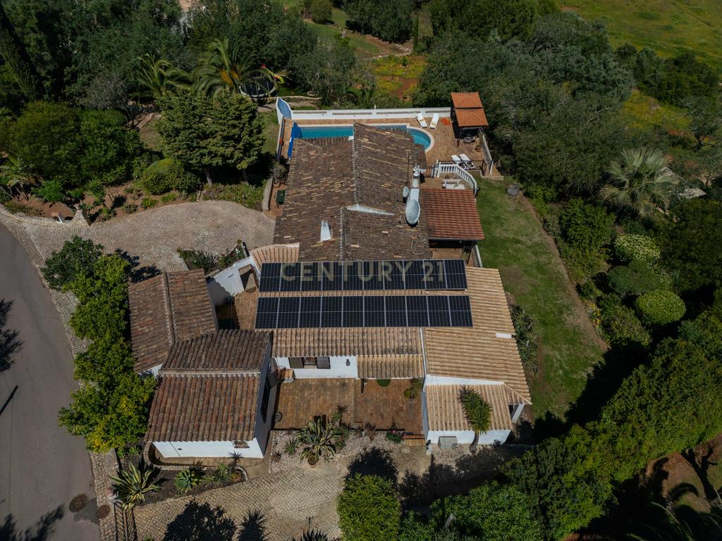 Moradia T4 inserida num lote de 4.180m², Algarve (Alvor) - Image 75