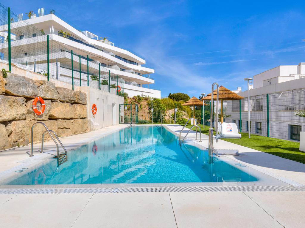 Apartamento com vista para o mar e Gibraltar - New Golden Mile, Estepona - Image 23