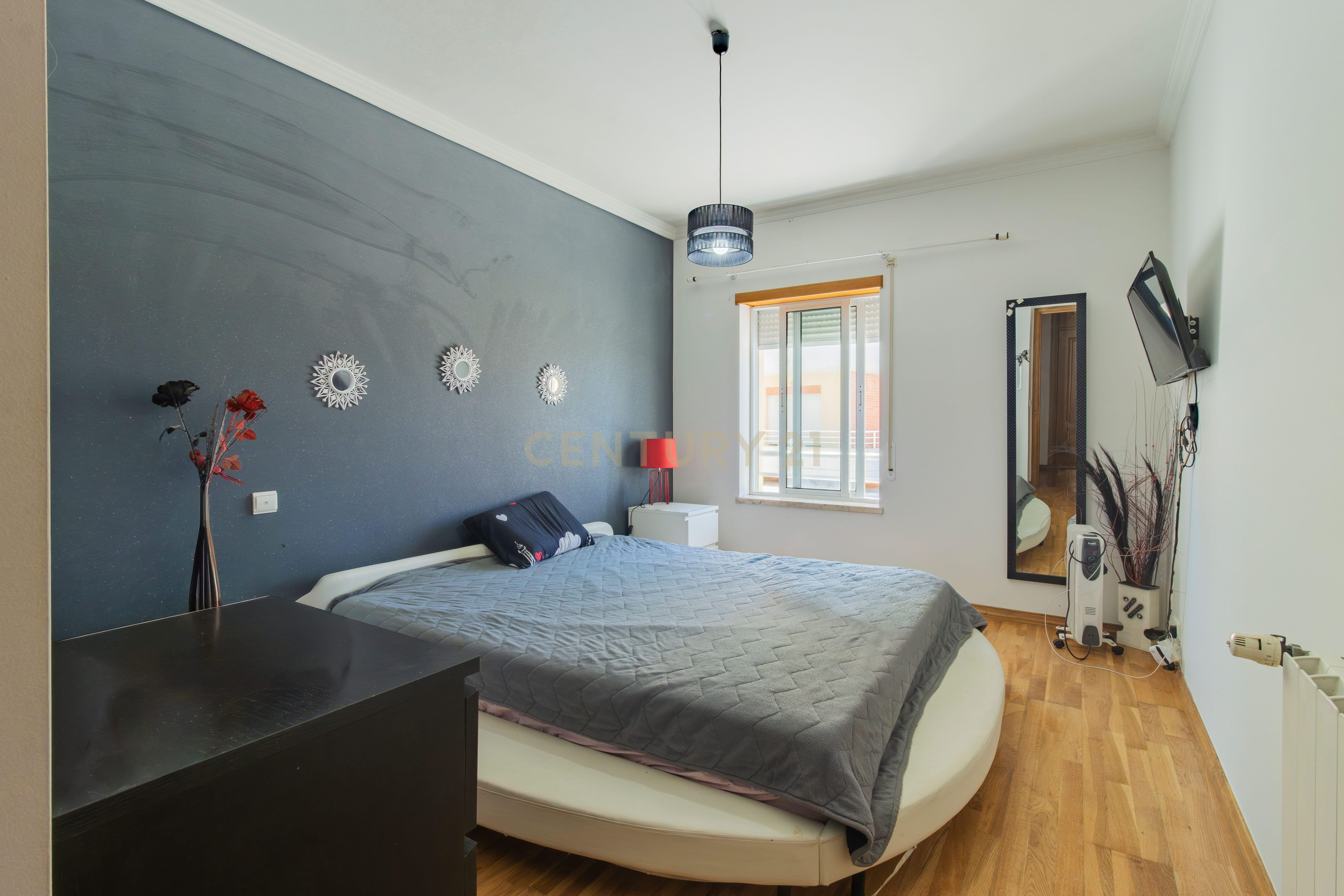 Fotografia 6 de Apartamento T2  Com Garagem  Cruz Areia Leiria  Rua Malaposta