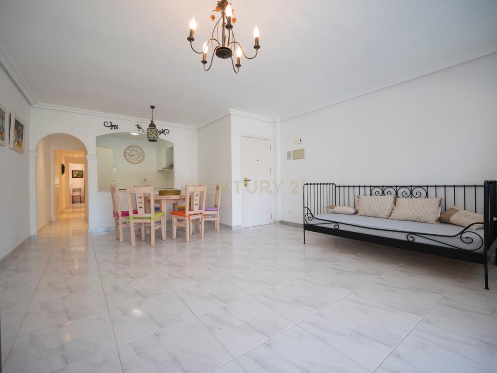 Acolhedor Apartamento na Urbanização Turmalina, Santa Eulalia – Ibiza - Image 7