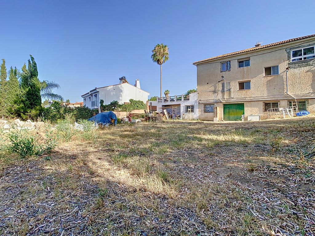 Terreno urbano consolidado para venda em Churriana - Málaga - Image 10