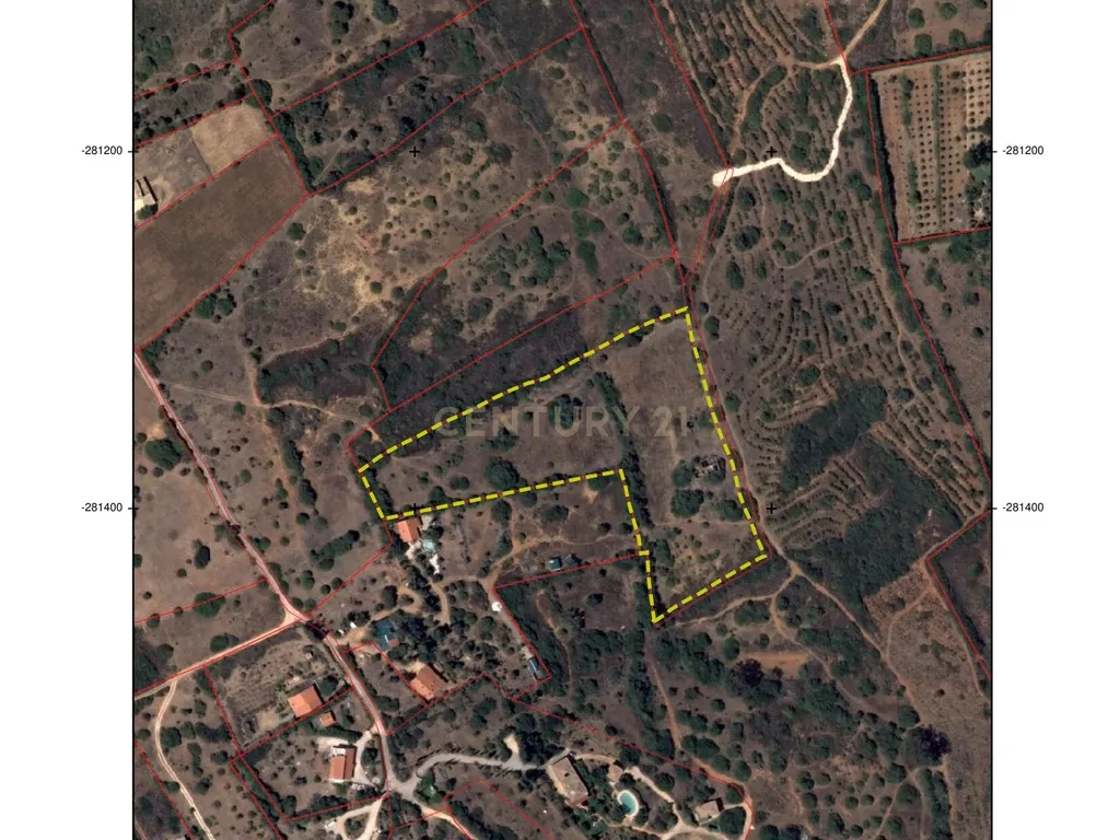 Terreno Misto com Ruína na Pedragosa – Oportunidade Única no Algarve - Image 21