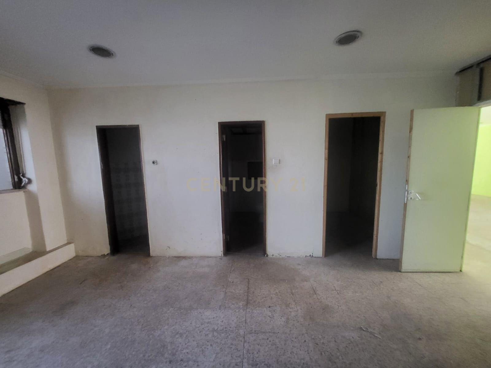 Fotografia 9 de Loja para Arrendamento | 142,74 m² | Baixa da Banheira | 1200€/mês