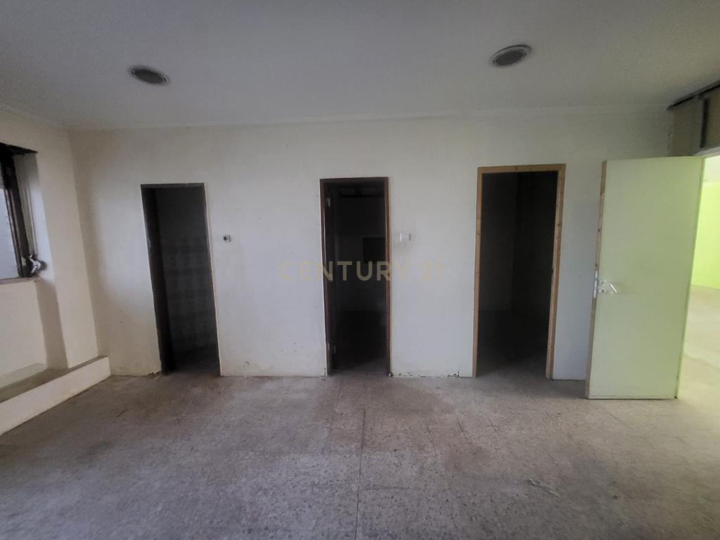 Loja para Arrendamento | 142,74 m² | Baixa da Banheira | 1200€/mês - Image 9