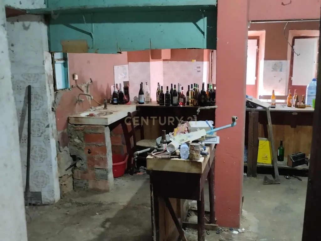 Casa para Recuperar em Ramalhais, Pombal - Image 7