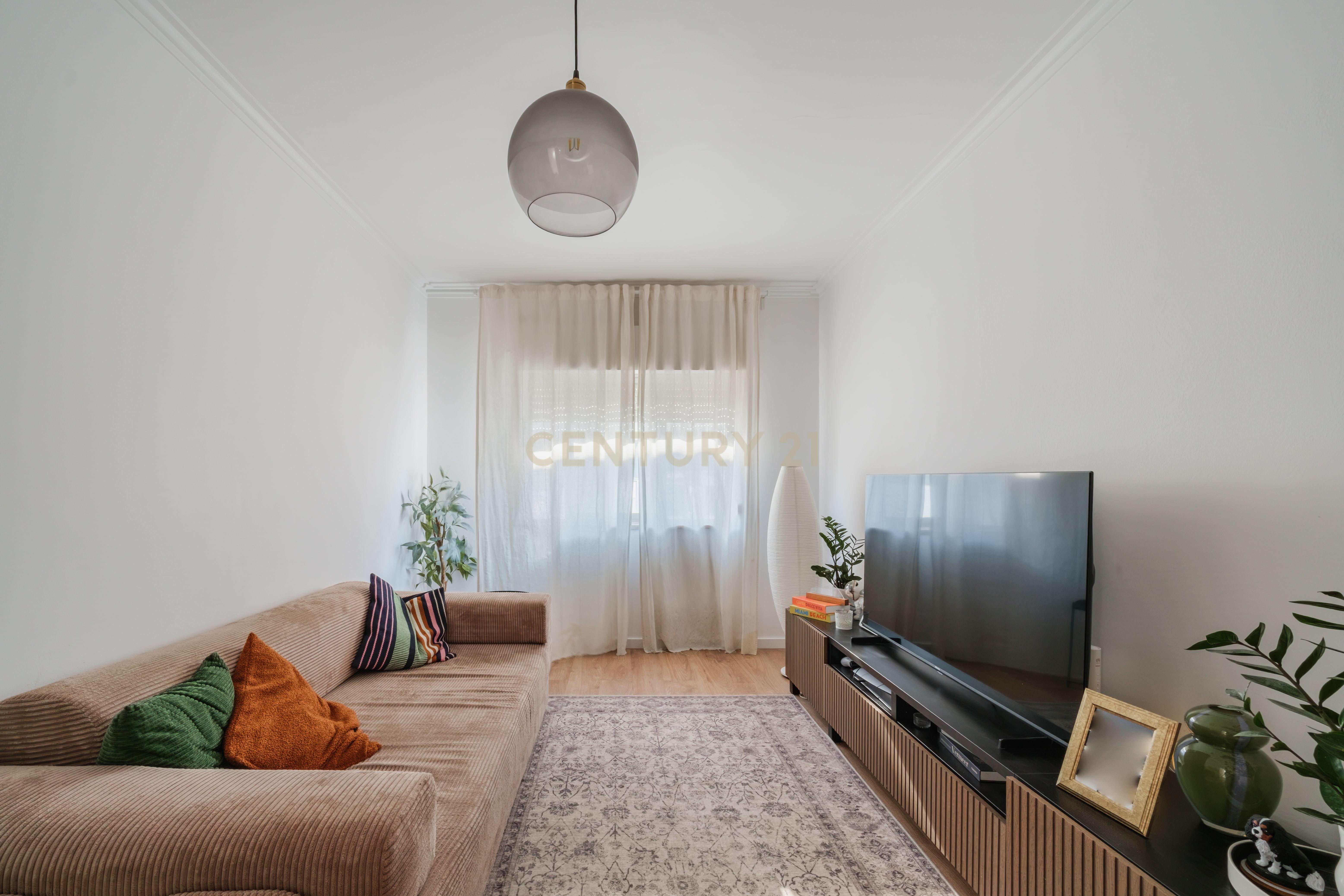 Apartamento T2 à venda em Mina de Água, Amadora — foto 7