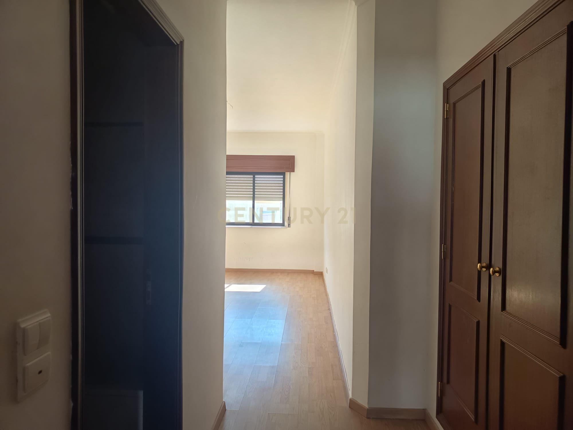 Fotografia 8 de Apartamento T3 em Santarém | 256m² | Localização Privilegiada
