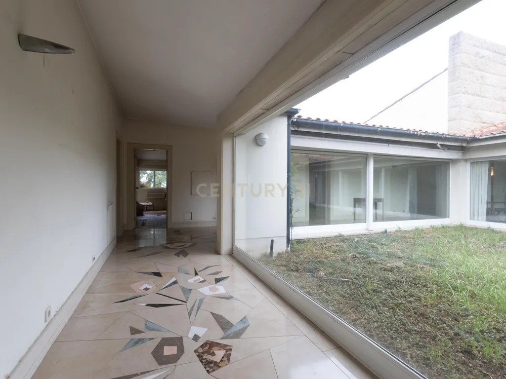 Moradia em vizela com 6 quartos e elevado potencial de investimento - Image 21