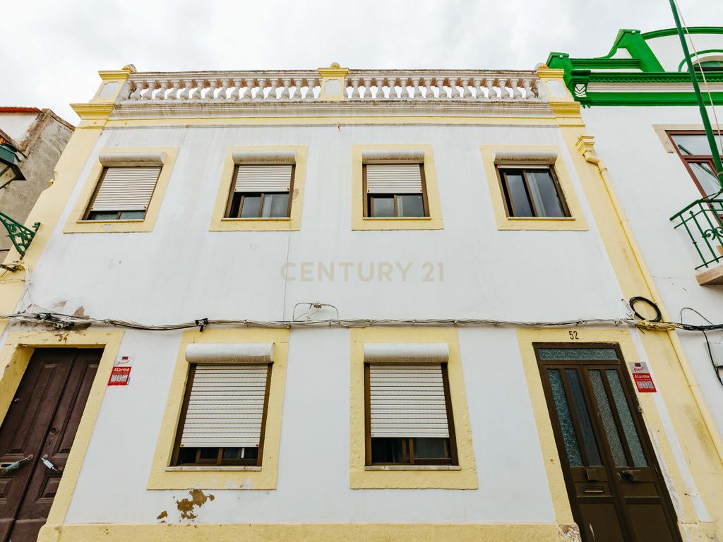 Apartamento T2 no centro Histórico Alcochete  - Image 2