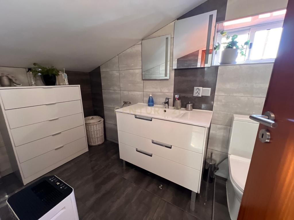 Apartamento T5 na Encosta do Sol em Caldas da Rainha, Luminosidade, espaço e conforto - Image 24