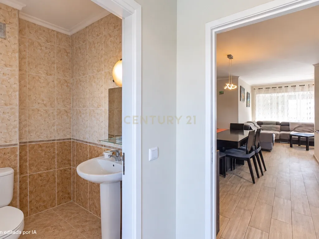 Apartamento T4 Duplex com terraço e logradouro | Matosinhos - Image 19