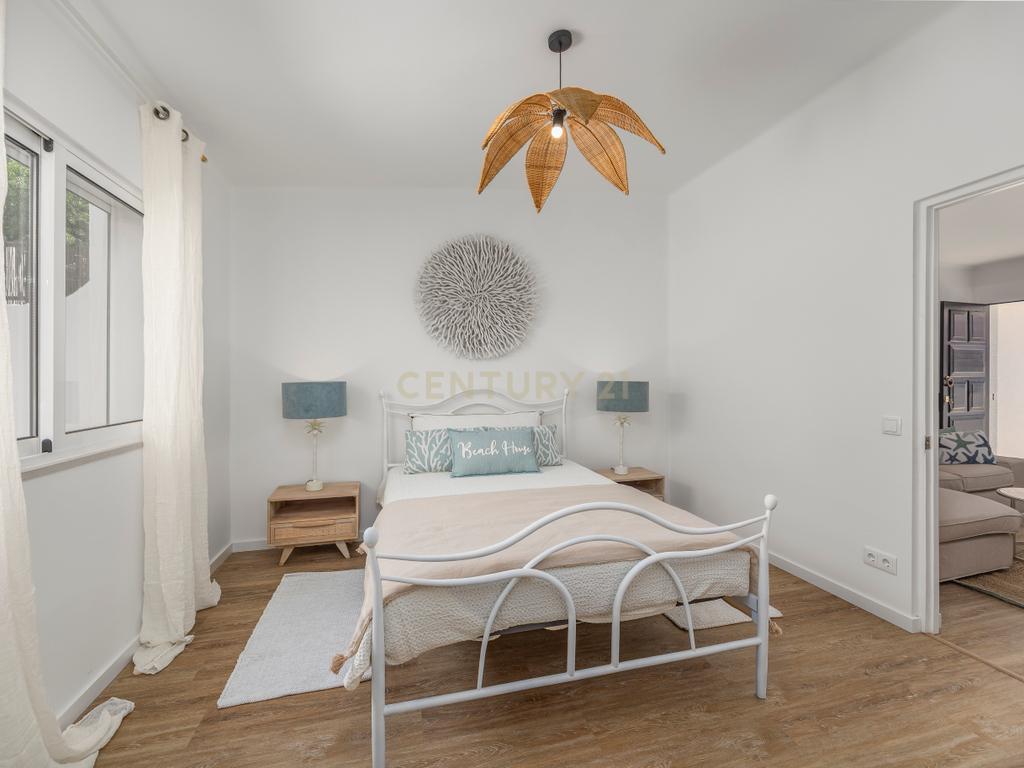 Apartamento Renovado T1 em Quarteira, Loulé - Oportunidade Única! - Image 6