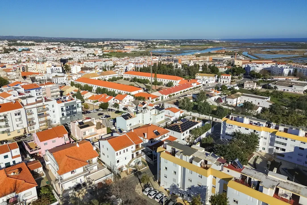 Apartamento T3 com Vista Mar no Centro de Tavira - Image 14