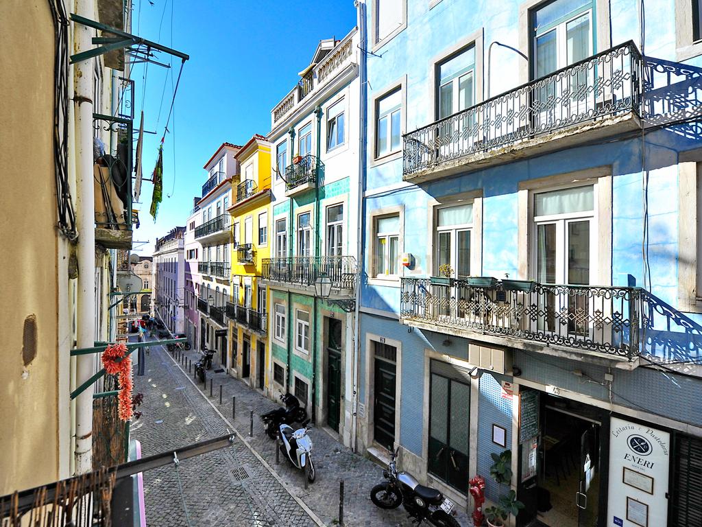 Prédio bem conservado na Rua Luz Soriano. Em Venda! - Image 7