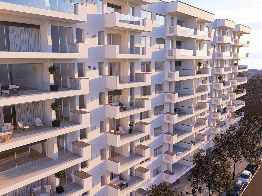 Condomínio do Sobreiro | T2 com 100m2 em Matosinhos, Senhora da Hora, junto ao Metro - Image 30