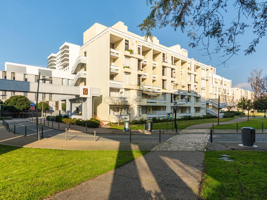 Apartamento T1+1 com vista deslumbrante, em Tróia, Carvalhal. Em Arrendamento! - Image 20