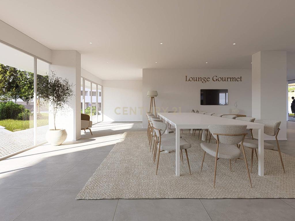 Condomínio do Sobreiro | T2 com 100m2 em Matosinhos, Senhora da Hora, junto ao Metro - Image 24