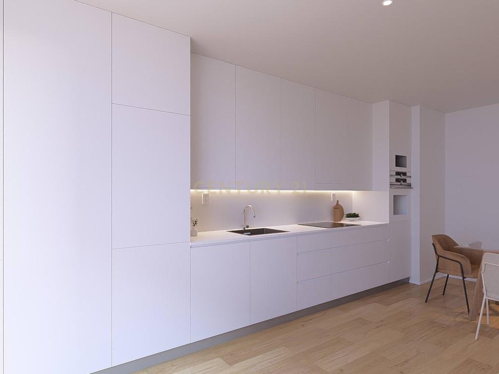 Condomínio do Sobreiro | T1 com 65m2 em Matosinhos, Senhora da Hora, junto ao metro - Image 7