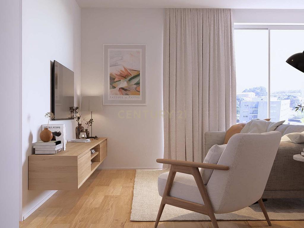 Condomínio do Sobreiro | T1 com 65m2 em Matosinhos, Senhora da Hora, junto ao metro - Image 3