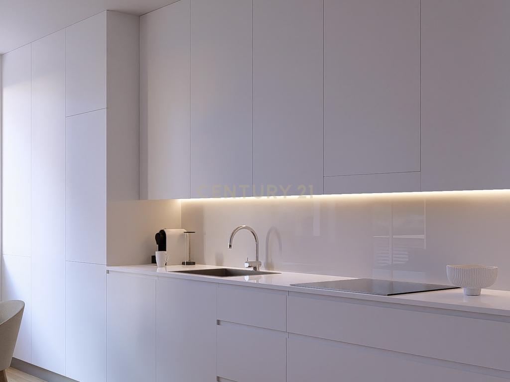 Condomínio do Sobreiro | T1 com 70m2 em Matosinhos, Senhora da Hora, junto ao Metro - Image 6
