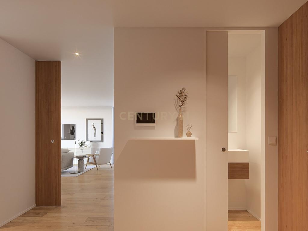 Condomínio do Sobreiro | T3 com 168m2 em Matosinhos, Senhora da Hora, junto ao metro - Image 15