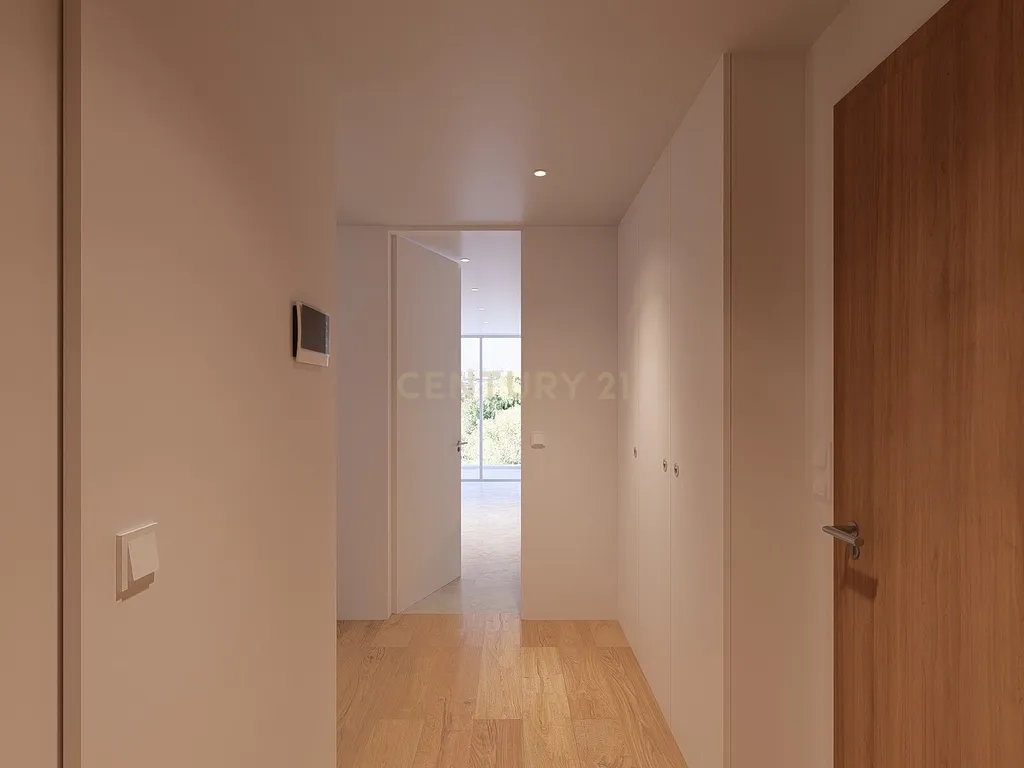 Condomínio do Sobreiro | T3 com 167m2 em Matosinhos, Senhora da Hora, junto ao metro - Image 14