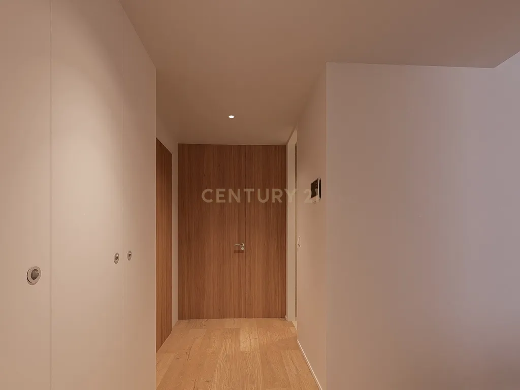 Condomínio do Sobreiro | T3 com 167m2 em Matosinhos, Senhora da Hora, junto ao metro - Image 18
