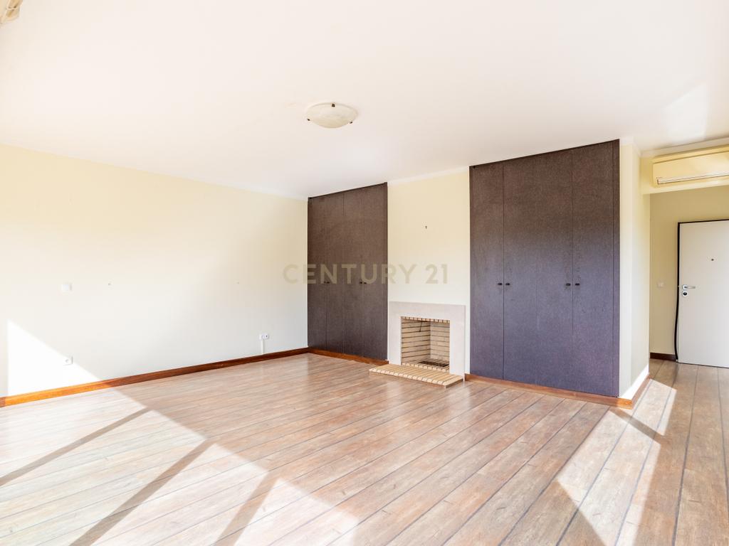 Moradia T5 Vista Golfe | Belas Clube de Campo - Image 13
