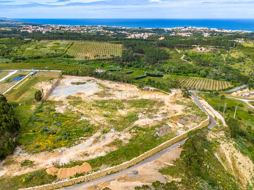 Terreno com 21985.97m2 para Construção de Armazéns Industriais 7837.30m2 - Image 13