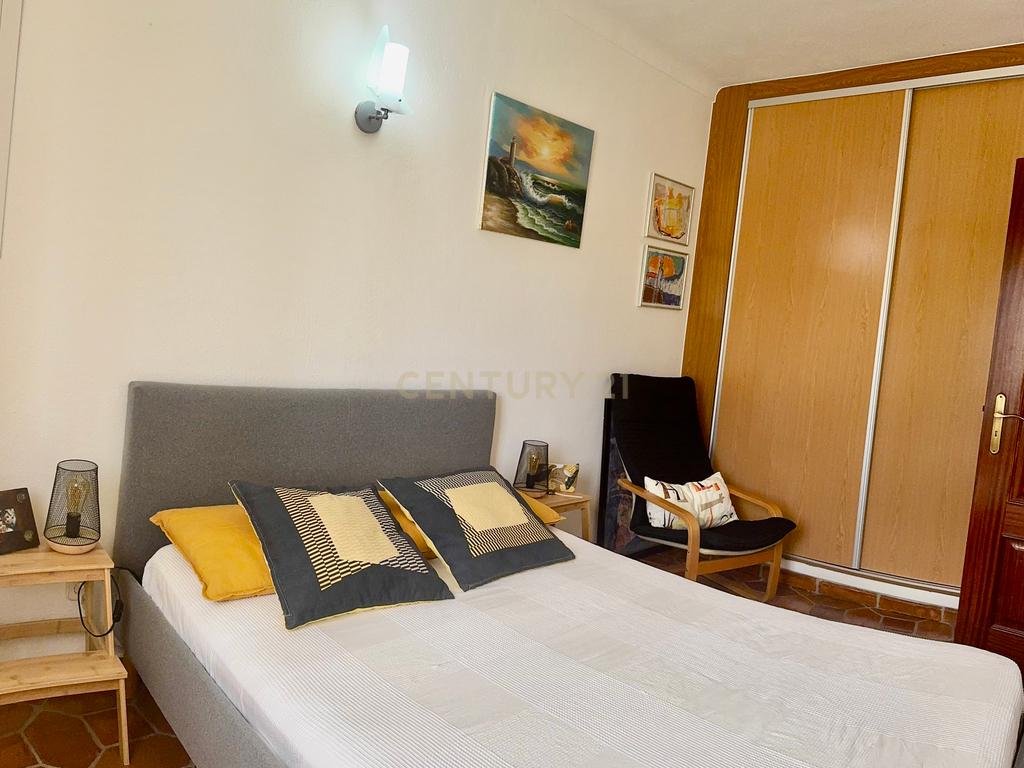 Apartamento com Vista Piscina em Condomínio Privado – VILAMAR (Porches, Algarve) - Image 11