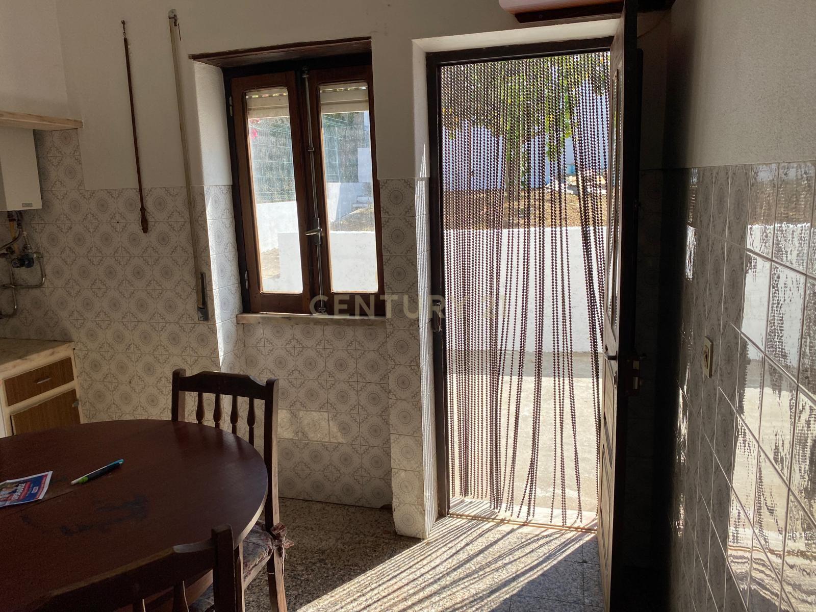 Moradia V3 com garagem e armazém Torres Vedras - Image 20
