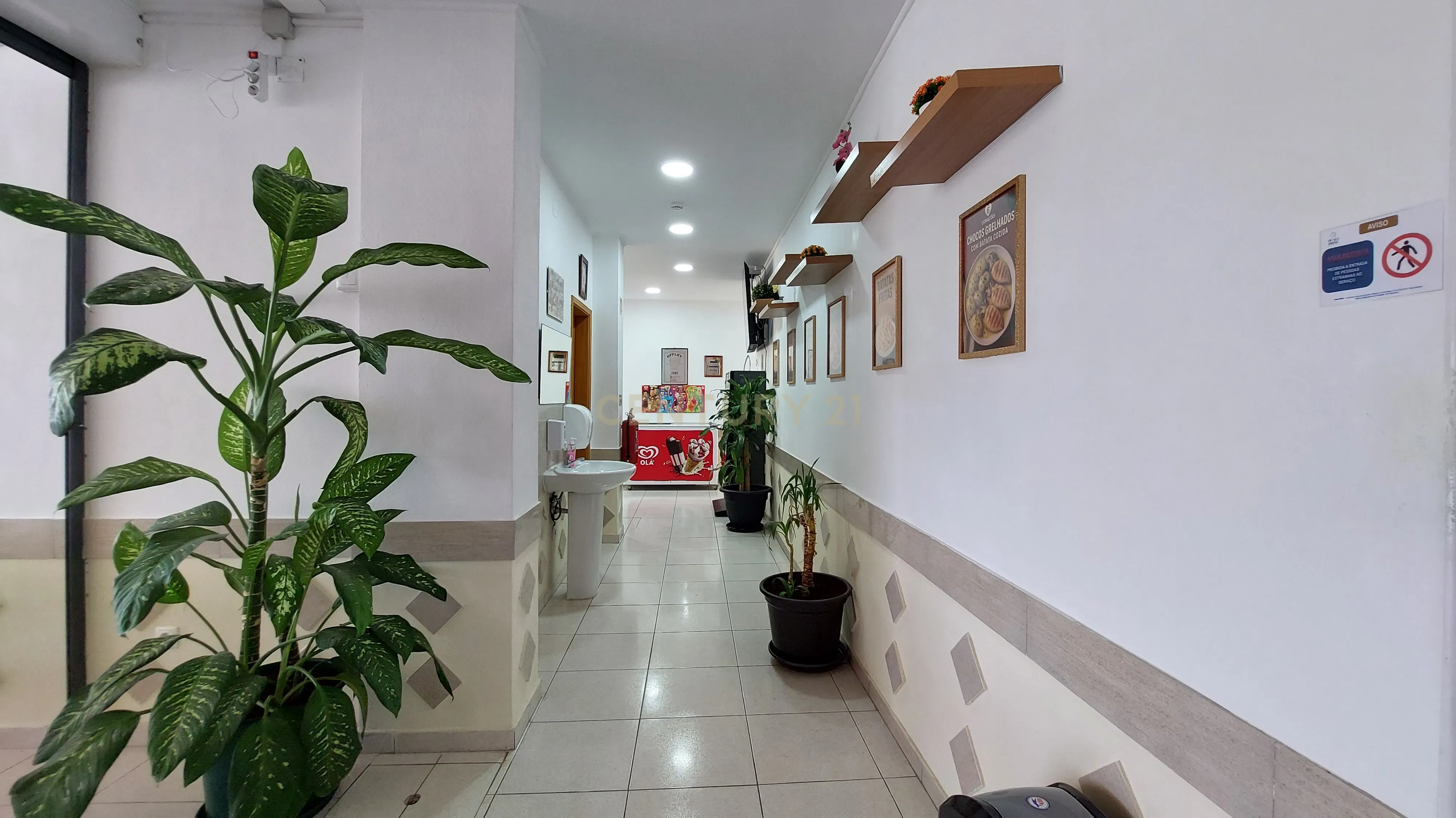 Fotografia 9 de Trespasse de Café/Restaurante Totalmente Equipado | Patacão – Faro