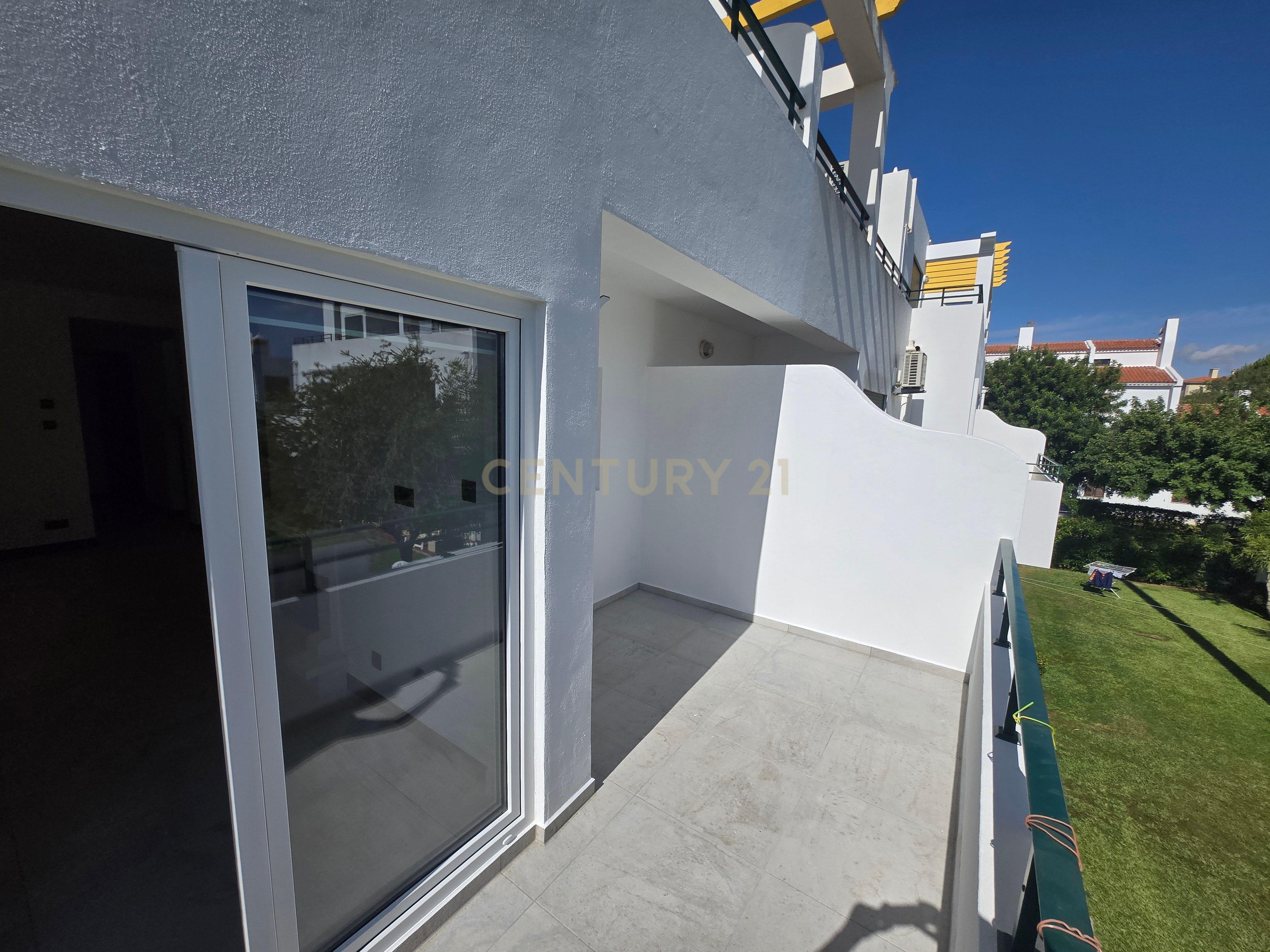 Fotografia 7 de Luxuoso Duplex T2+1 na Urb. Vilaflor, Vilamoura *Renovado*
