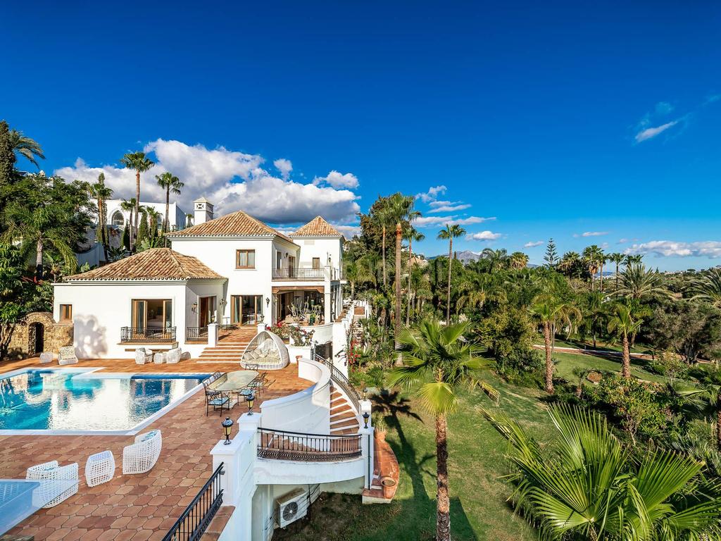 El Paraíso Alto, Costa del Sol