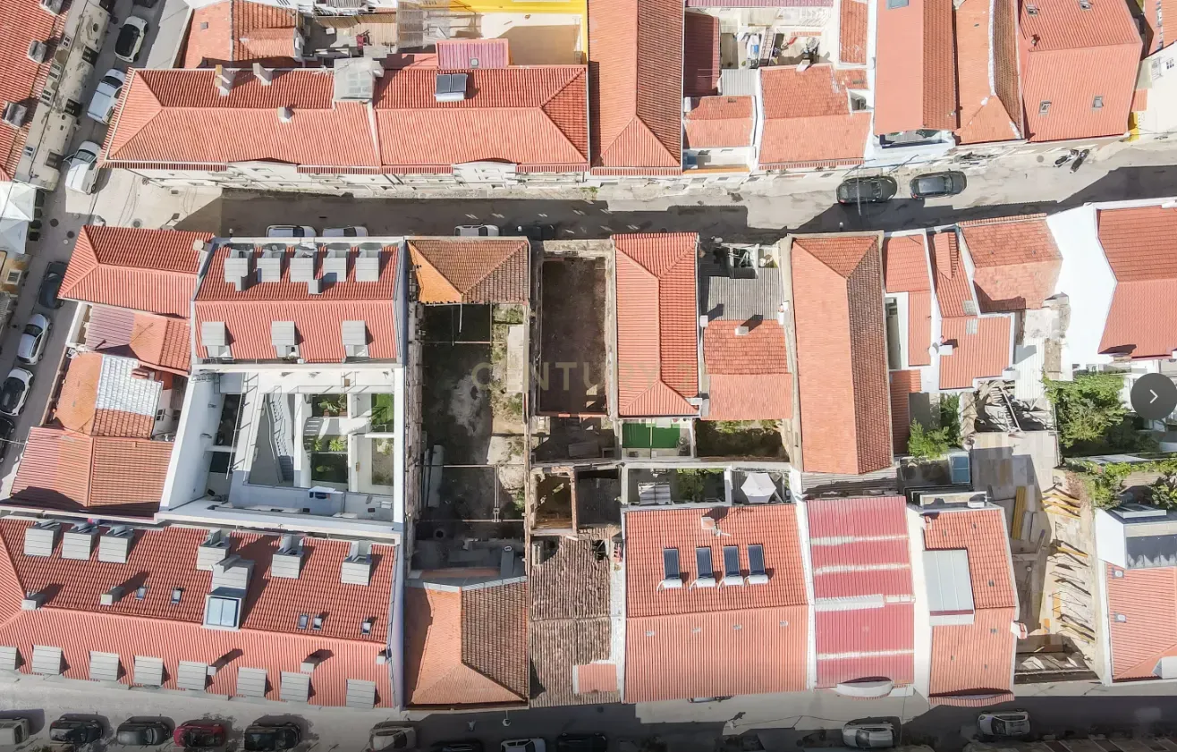 Fotografia 12 de Oportunidade Única de Reabilitação no Coração de Setúbal