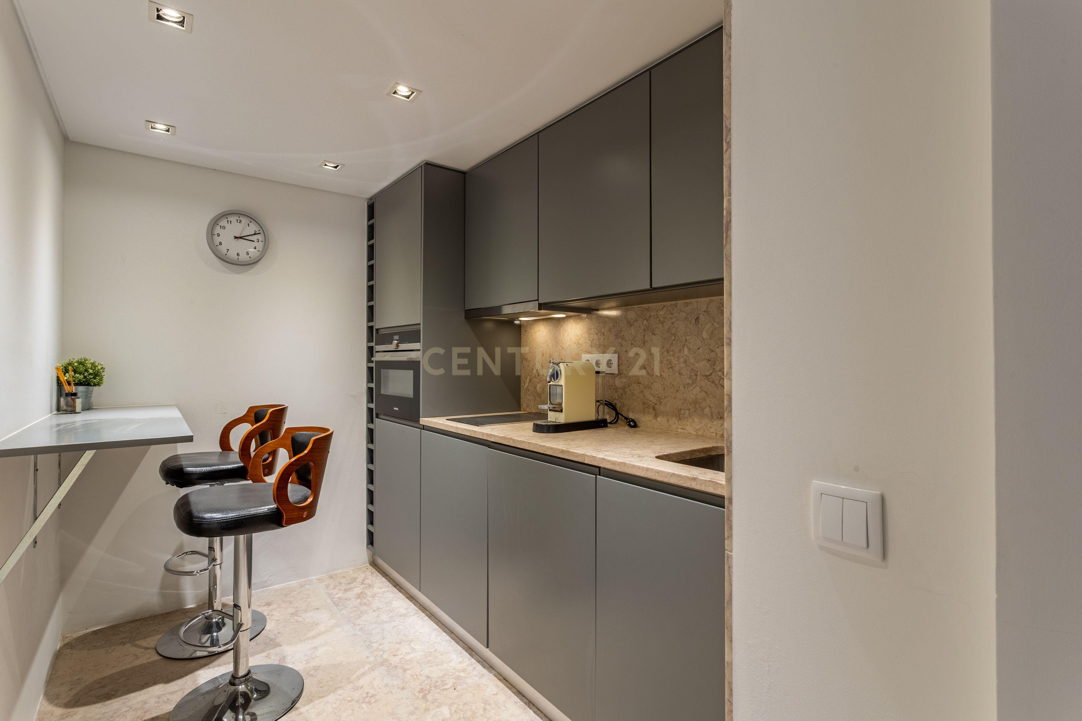 Fotografia 6 de Apartamento T1 renovado no coração da Misericórdia, Lisboa