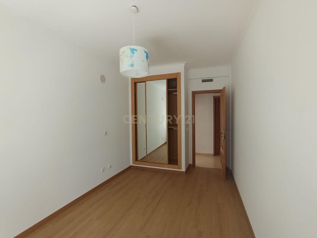 Apartamento T3 na Costa da Caparica - Image 18