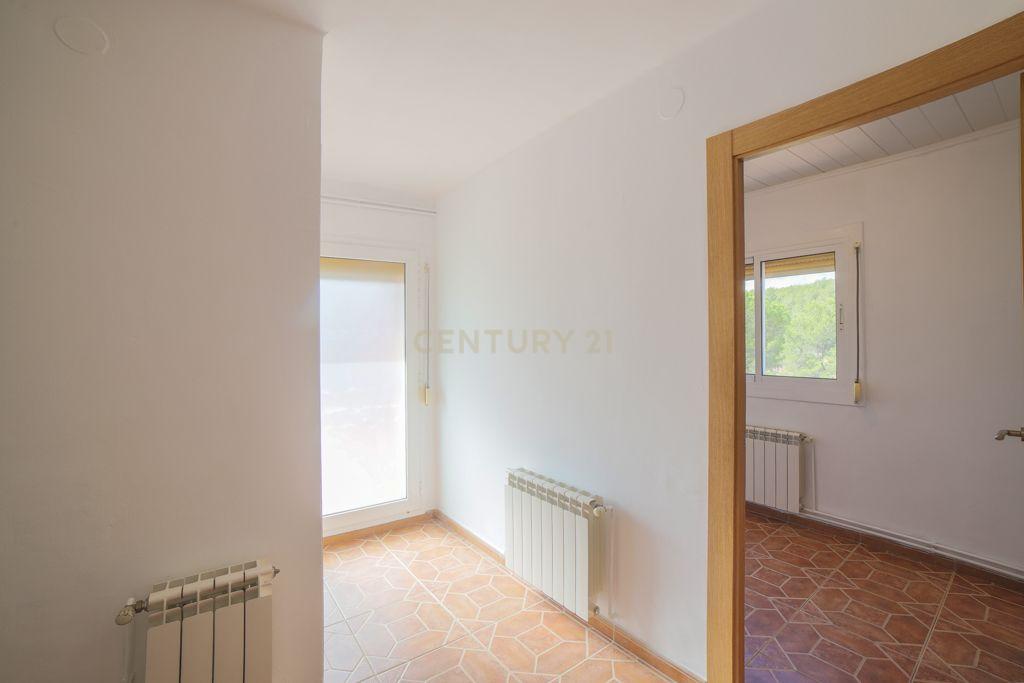 undefined - Image 22