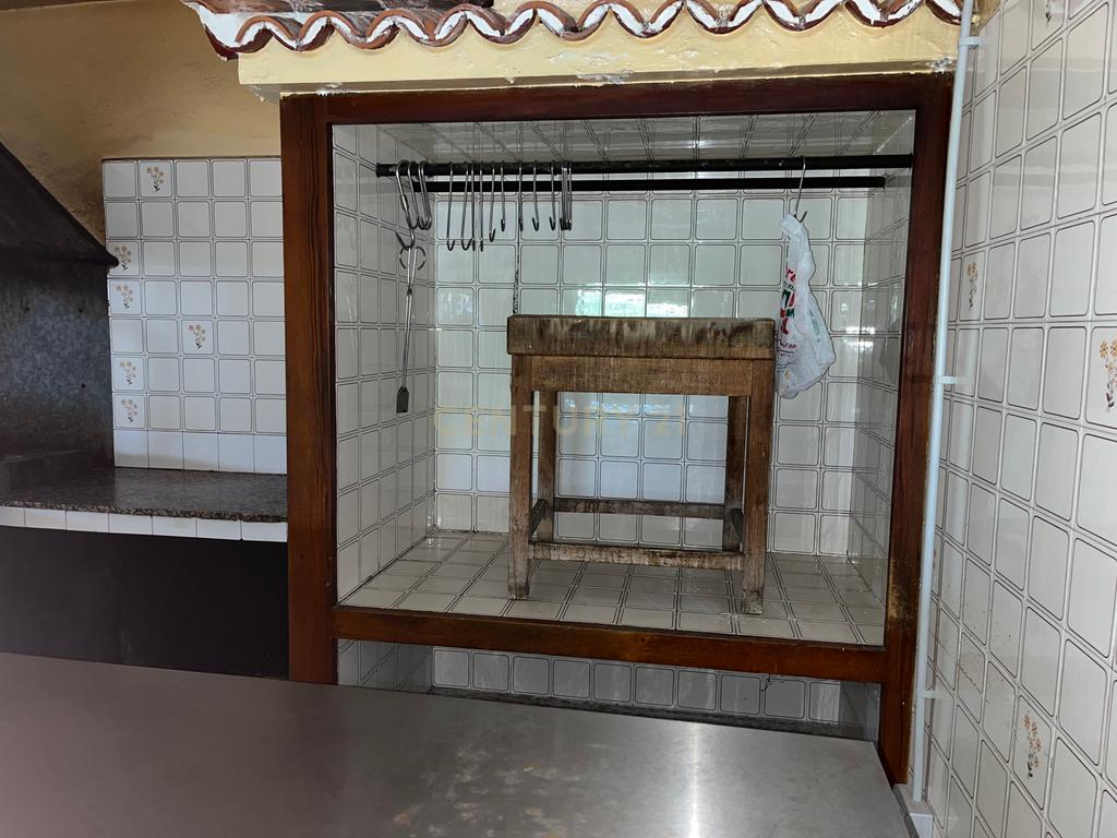  - Image 10