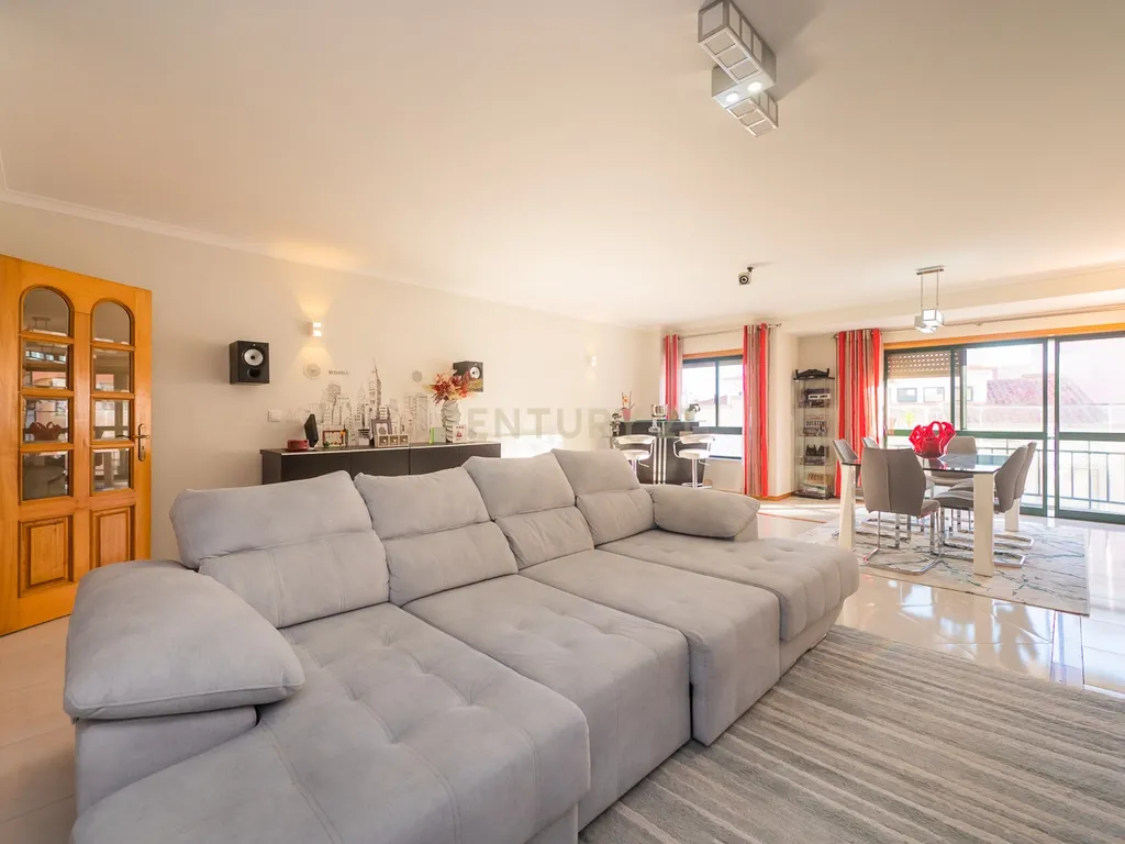 Apartamento T4 | Massamá - Image 19