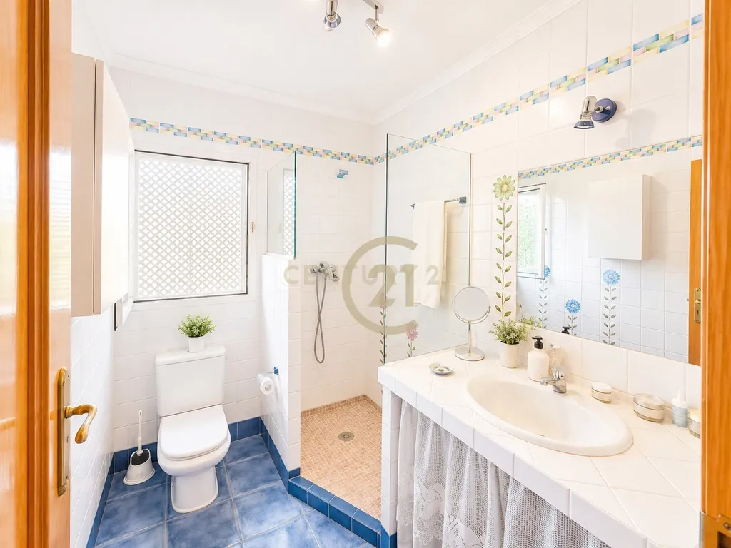 Luxuosa Moradia com Vista Panorâmica em Málaga, Andalucía - Image 32