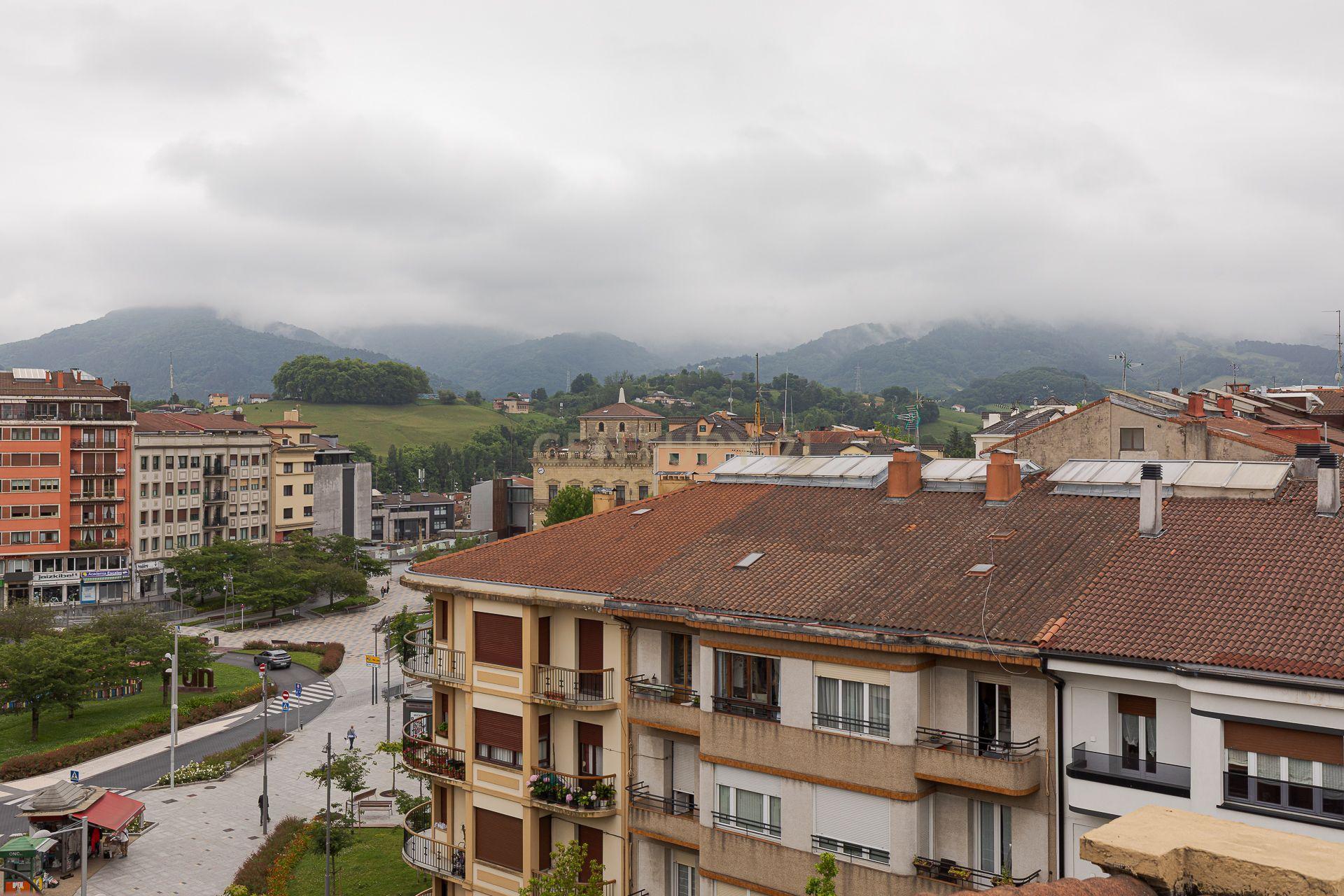 Apartamento Renovado com Vista Panorâmica em Gipuzkoa - Image 15