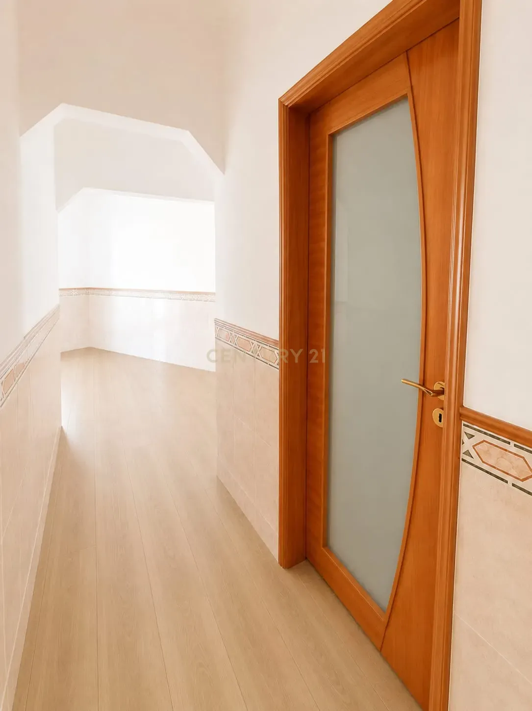 Fotografia 10 de Apartamento T2 na Mina – Amadora | Localização de excelência junto ao Parque Central