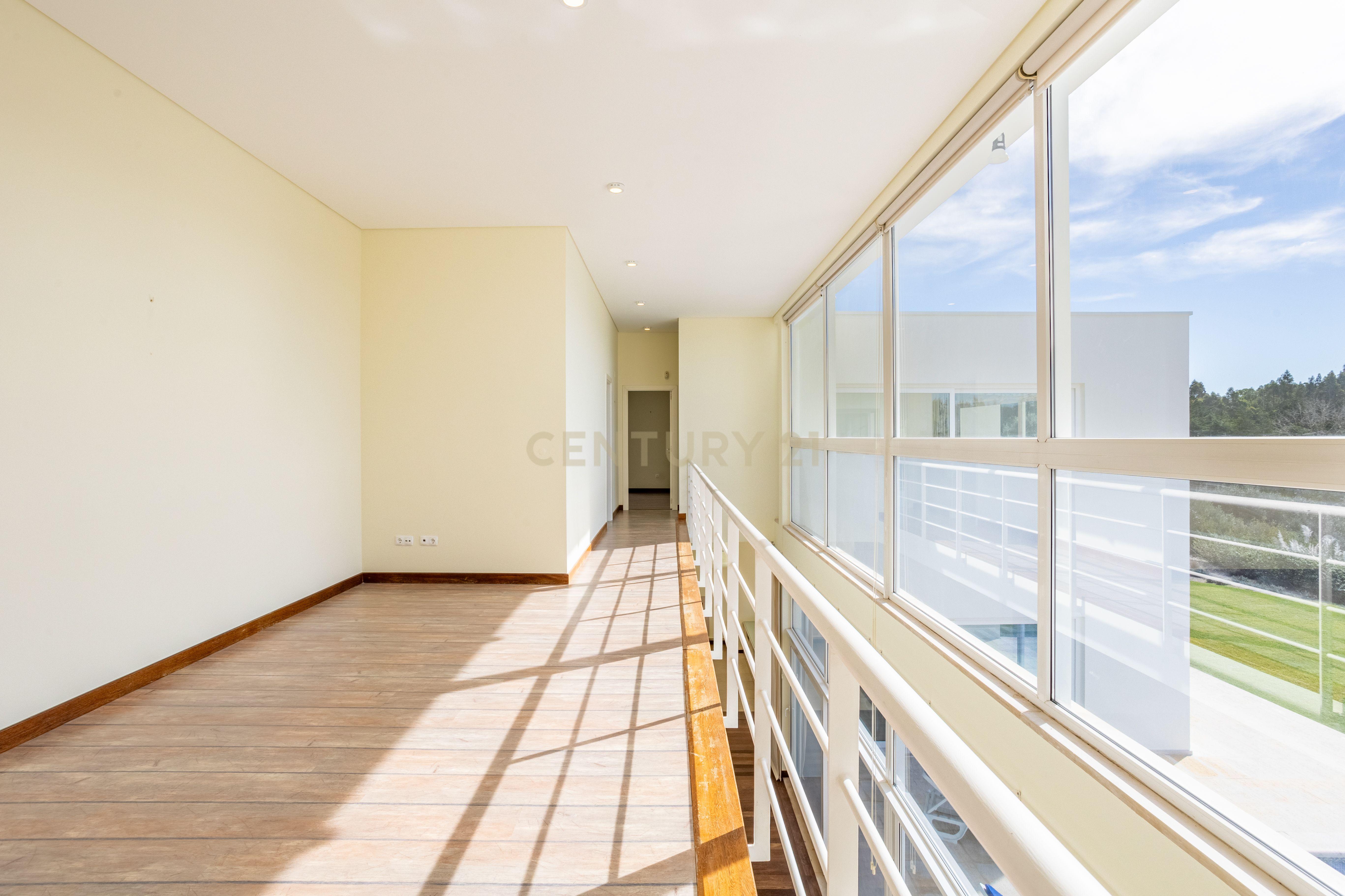 Moradia T5 Vista Golfe | Belas Clube de Campo - Image 23