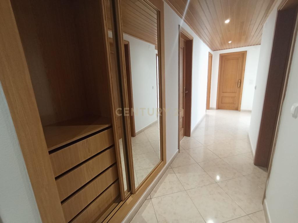 Apartamento T3 na Costa da Caparica - Image 7