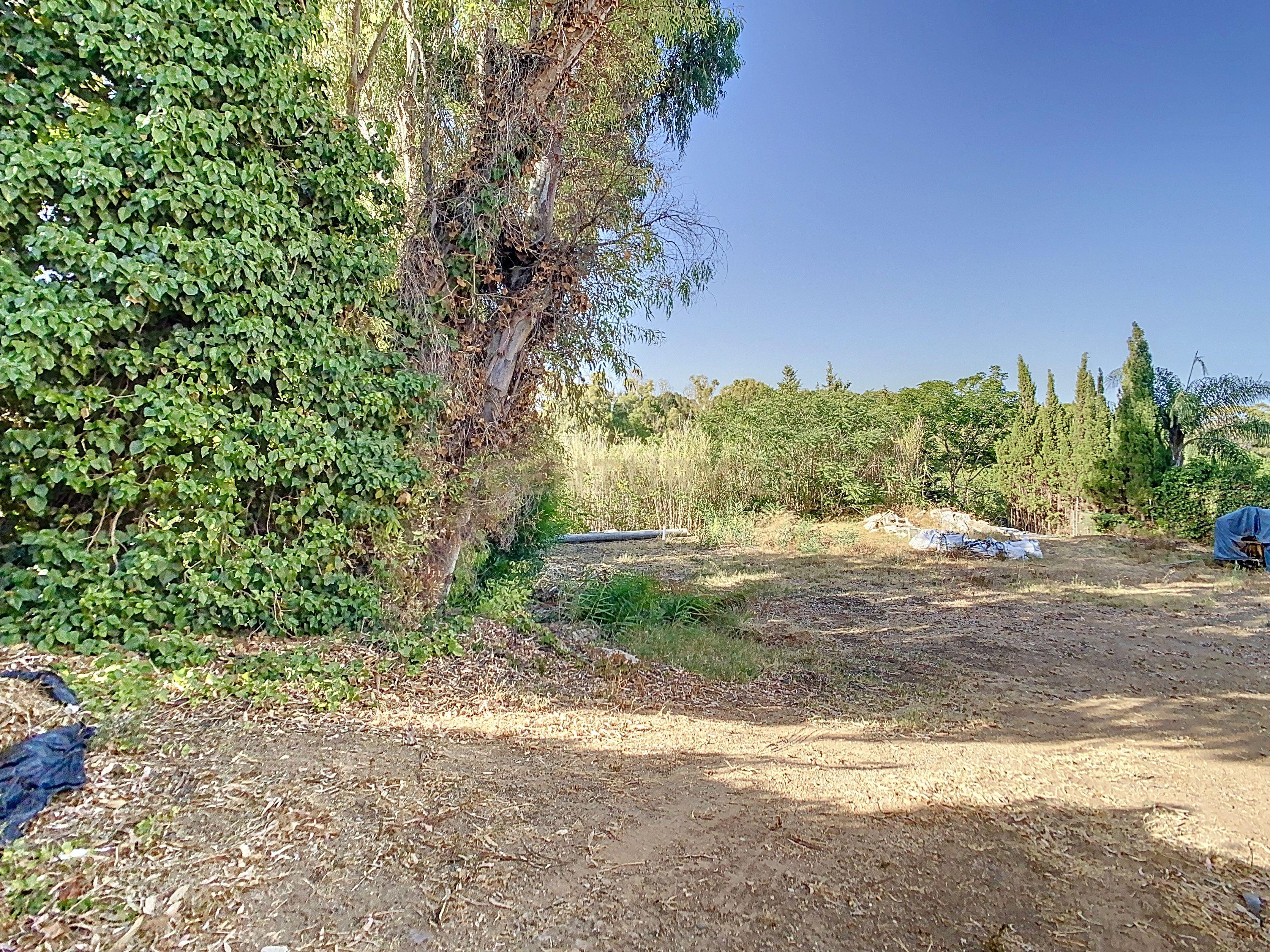 Terreno urbano consolidado para venda em Churriana - Málaga - Image 2