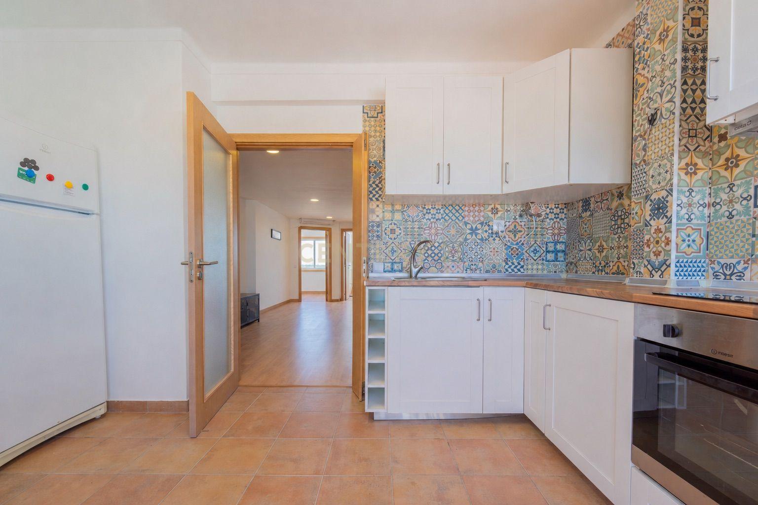 Fotografia 6 de Apartamento T2 com Vista Mar e Serra, na Baixa de Olhão