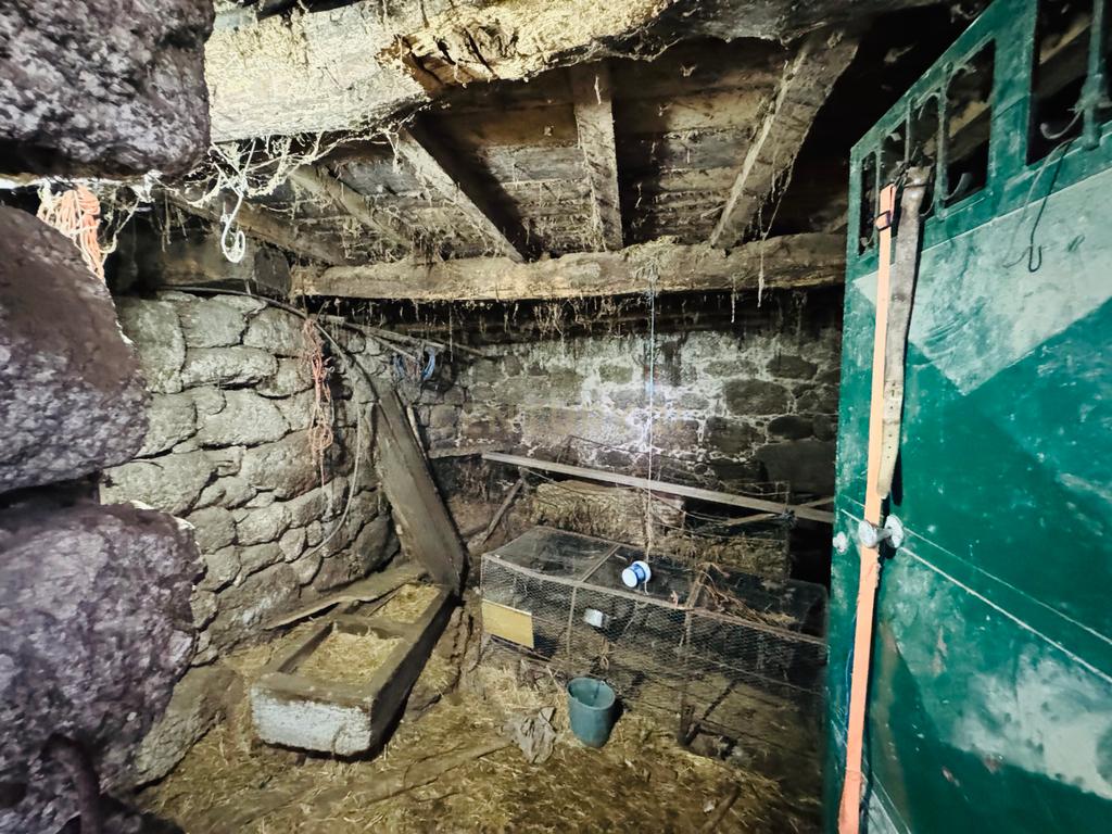 Terreno Urbano em Braga com Vista para Montanha e Água - Image 7