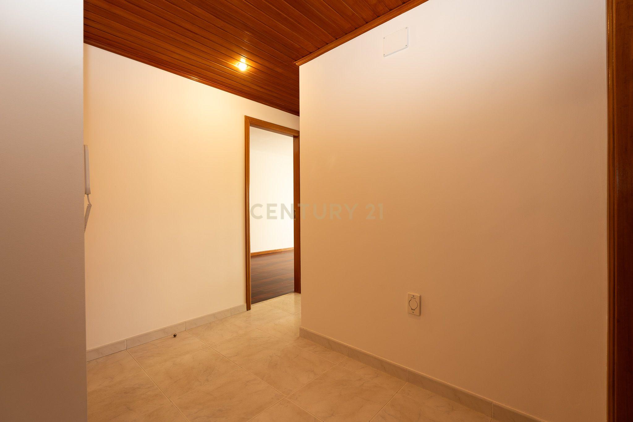 Arrendamento T2 Odivelas - Quinta Nova - Image 10