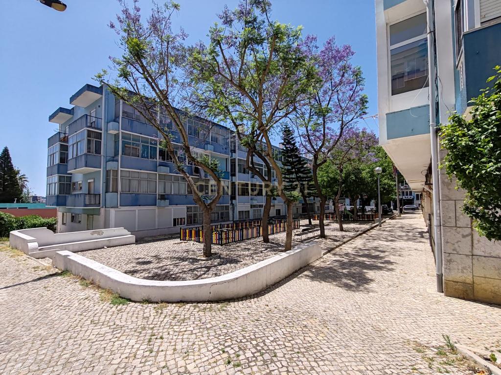 Apartamento T3 em Almada - Image 44